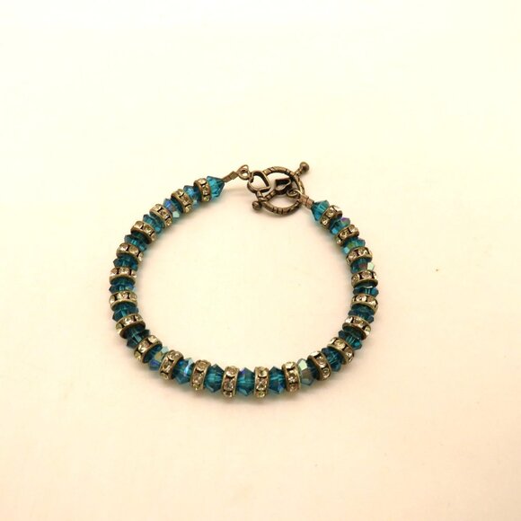 Blue Crystal Bead Bracelet Rhinestone Spacers Silver Tone Heart Toggle Clasp - Picture 8 of 12